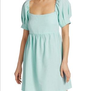 Alice + Olivia Bauer’s Puff-Sleeve Dress